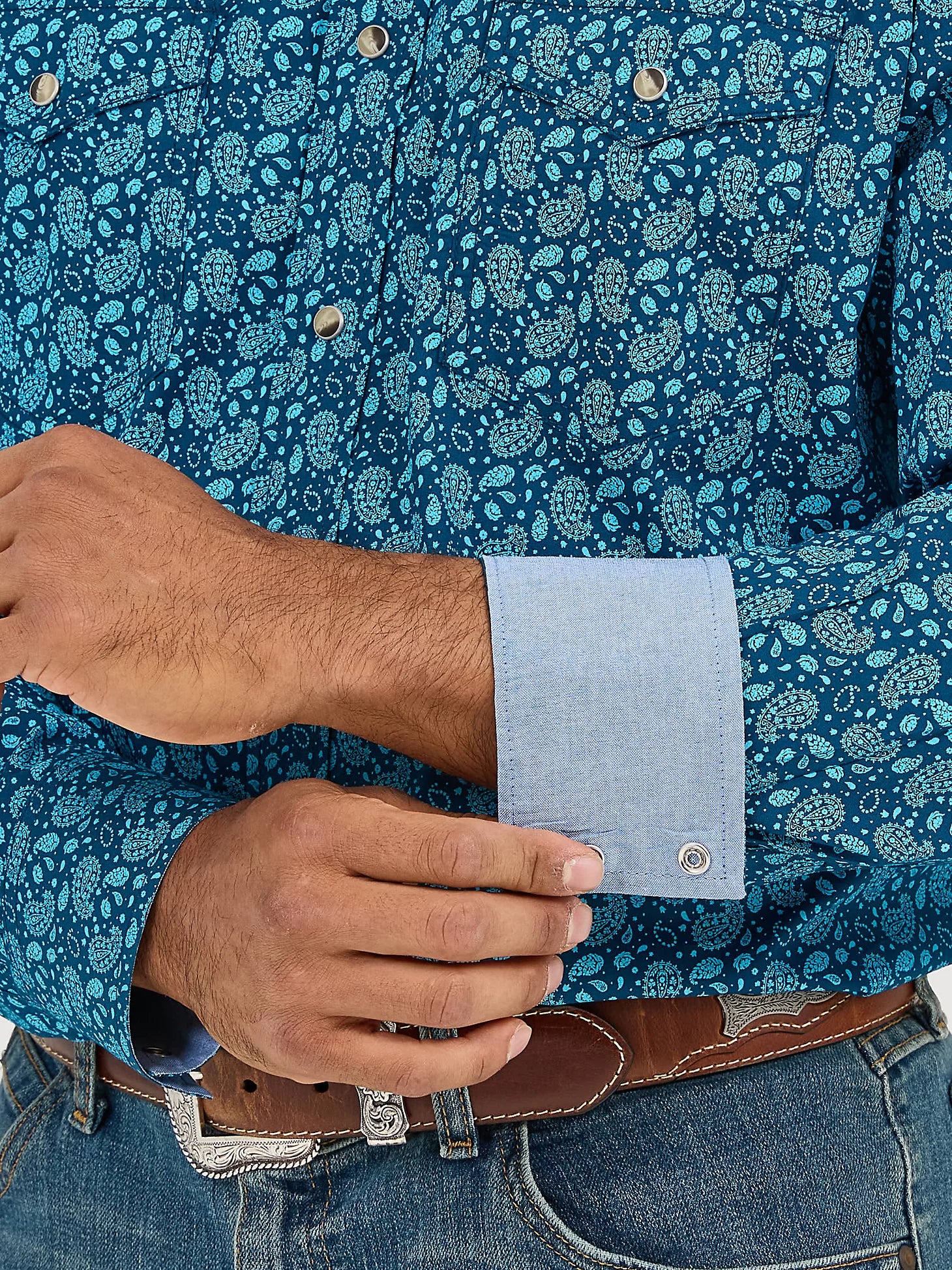 Wrangler® 20X® Advanced Comfort Long Sleeve Shirt - Classic Fit - Paisley Turquoise