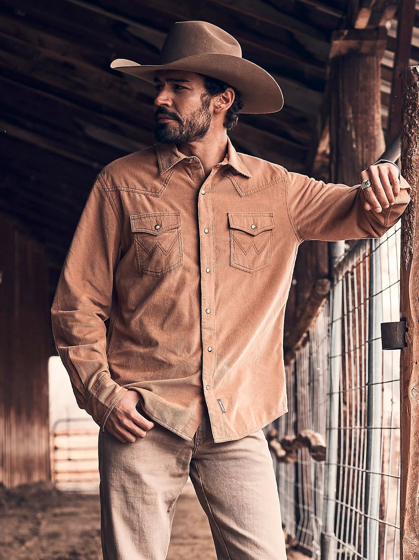 Men's Wrangler® Retro® Premium Western Snap Corduroy Shirt