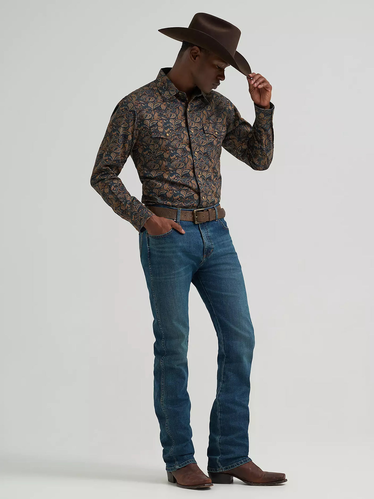Men's Wrangler Retro® Slim Fit Bootcut Jean