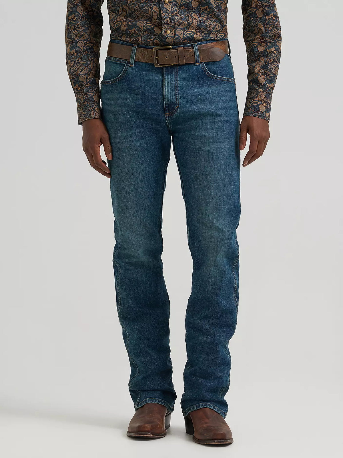 Men's Wrangler Retro® Slim Fit Bootcut Jean
