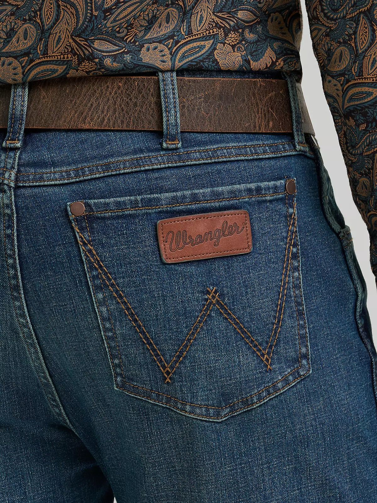 Men's Wrangler Retro® Slim Fit Bootcut Jean