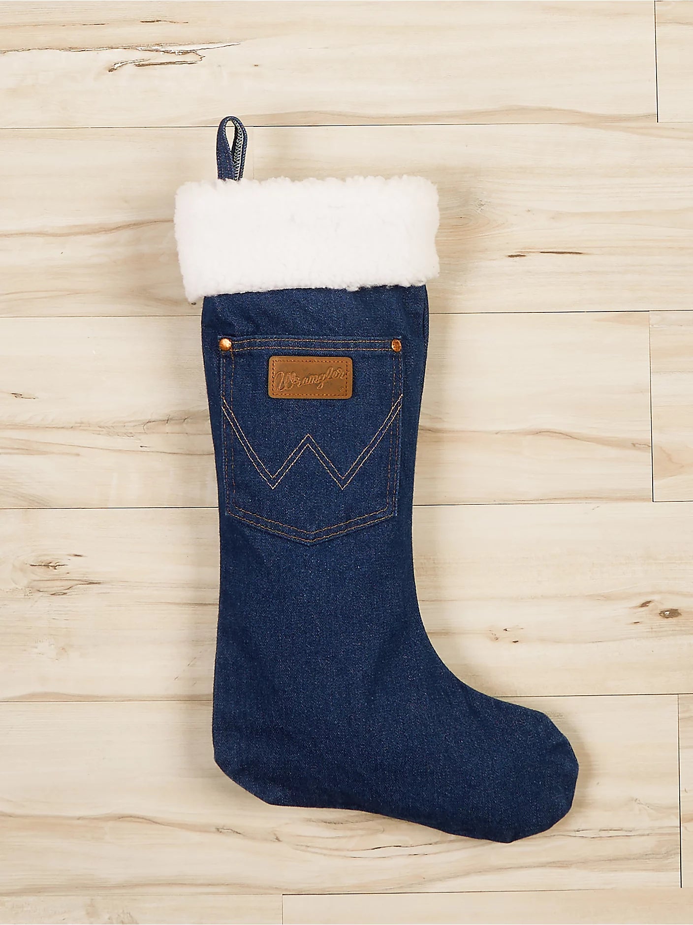 Chaussette de Noël en denim Sherpa Wrangler® - Prélavée
