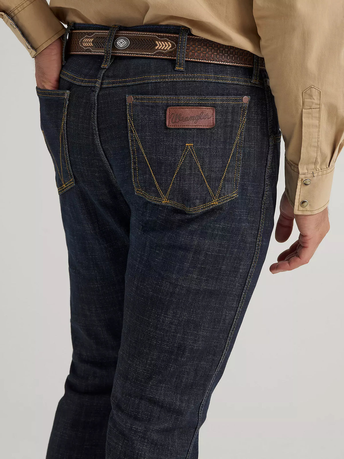 Men's Wrangler Retro® Slim Fit Bootcut Jean