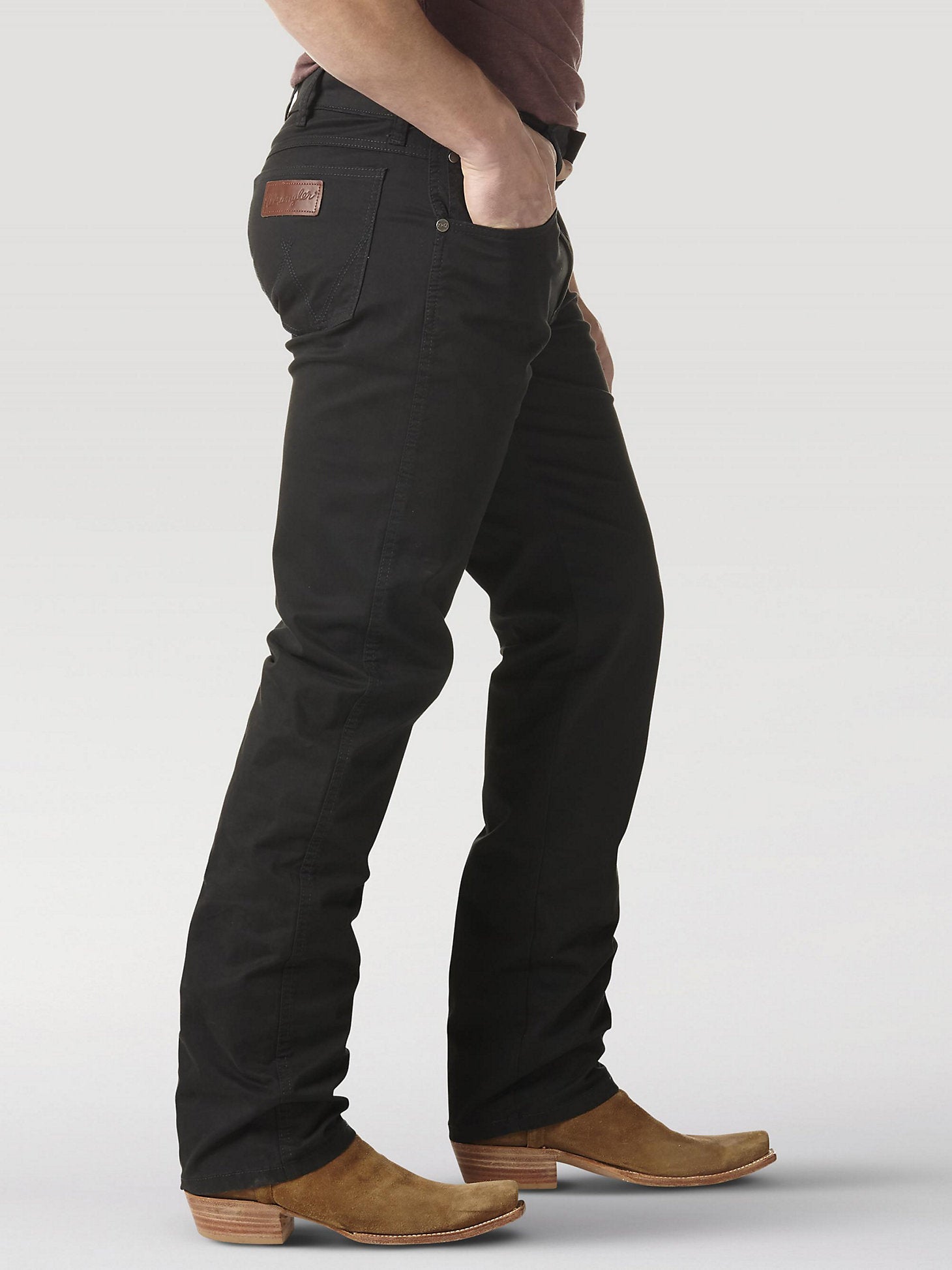 Wrangler Retro® Jean - Slim Straight Jean - Black