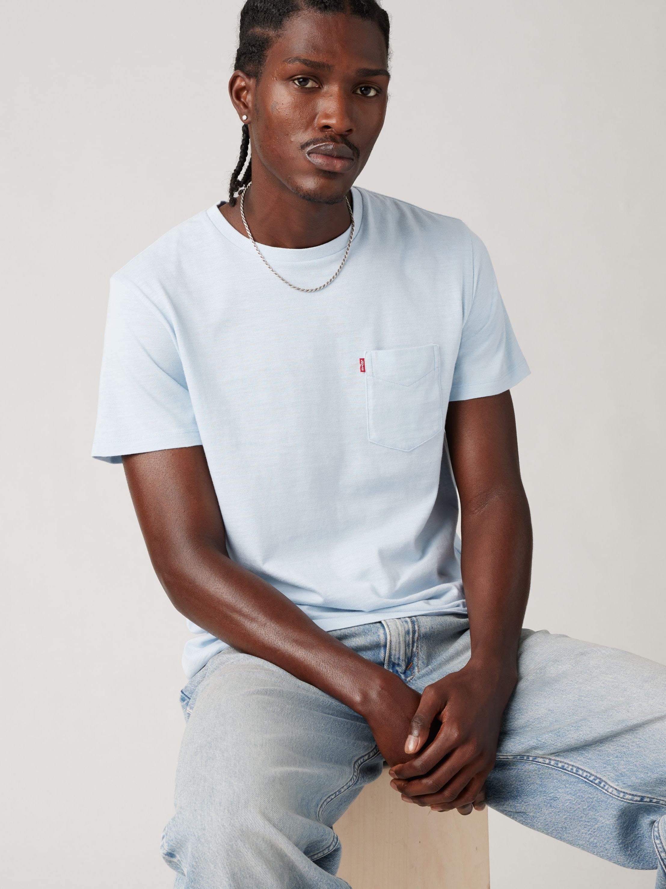 T-shirt classique à manches courtes et poche - Niagara Mist