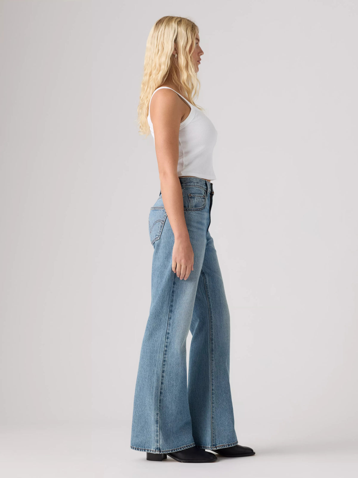 Levi's Cinch Flare Women's Jeans