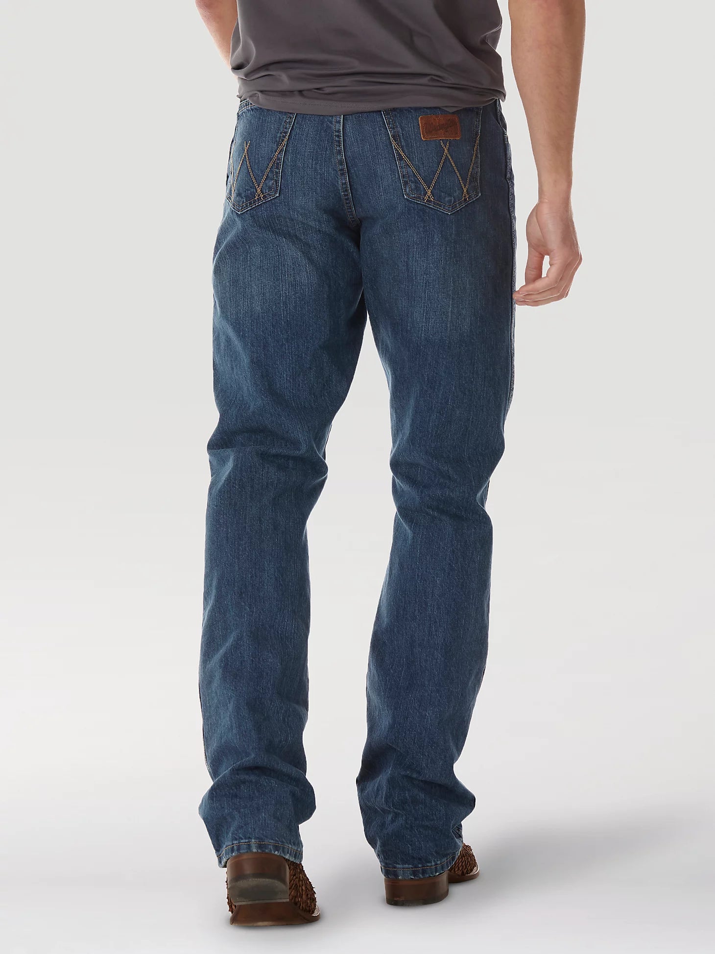 Men's Wrangler Retro® Relaxed Fit Bootcut Jean