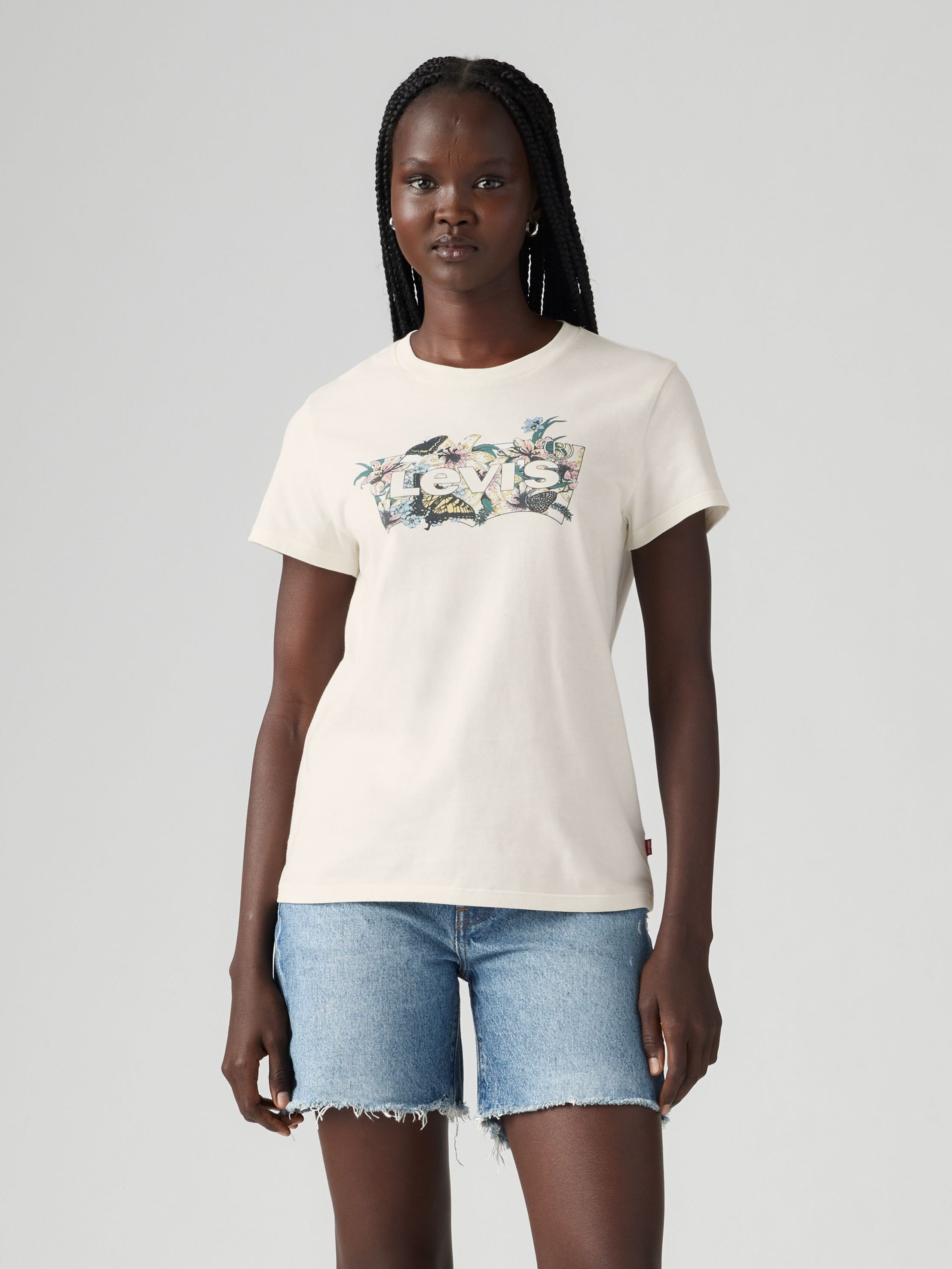 The Perfect Tee - Lily BW Fill