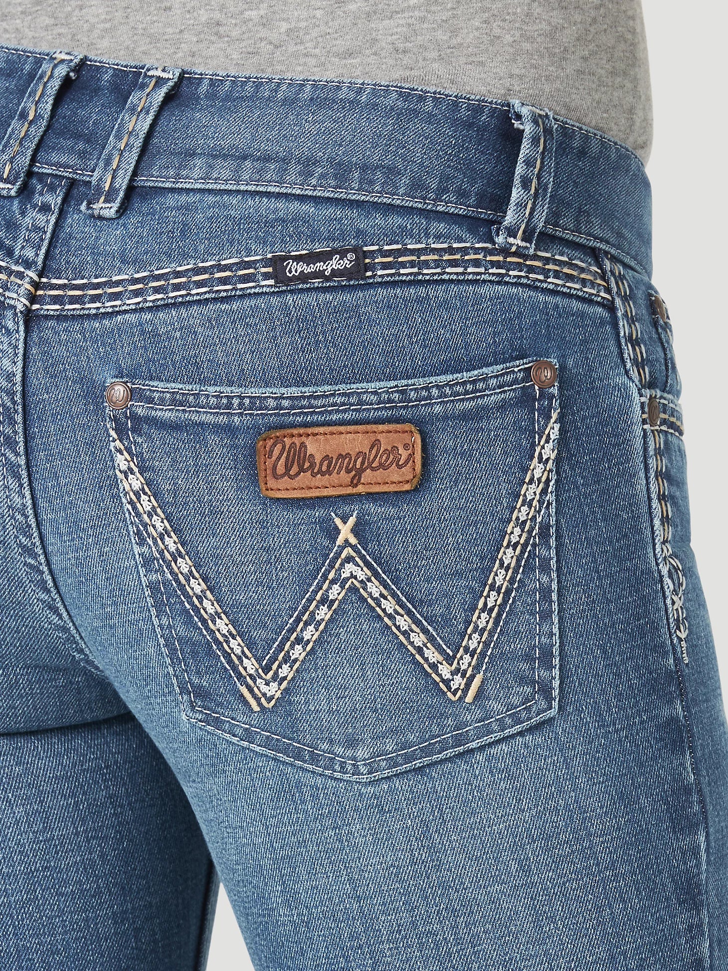 Wrangler® Retro® Sadie - Boot Cut Jean - Low Rise - Tiffany