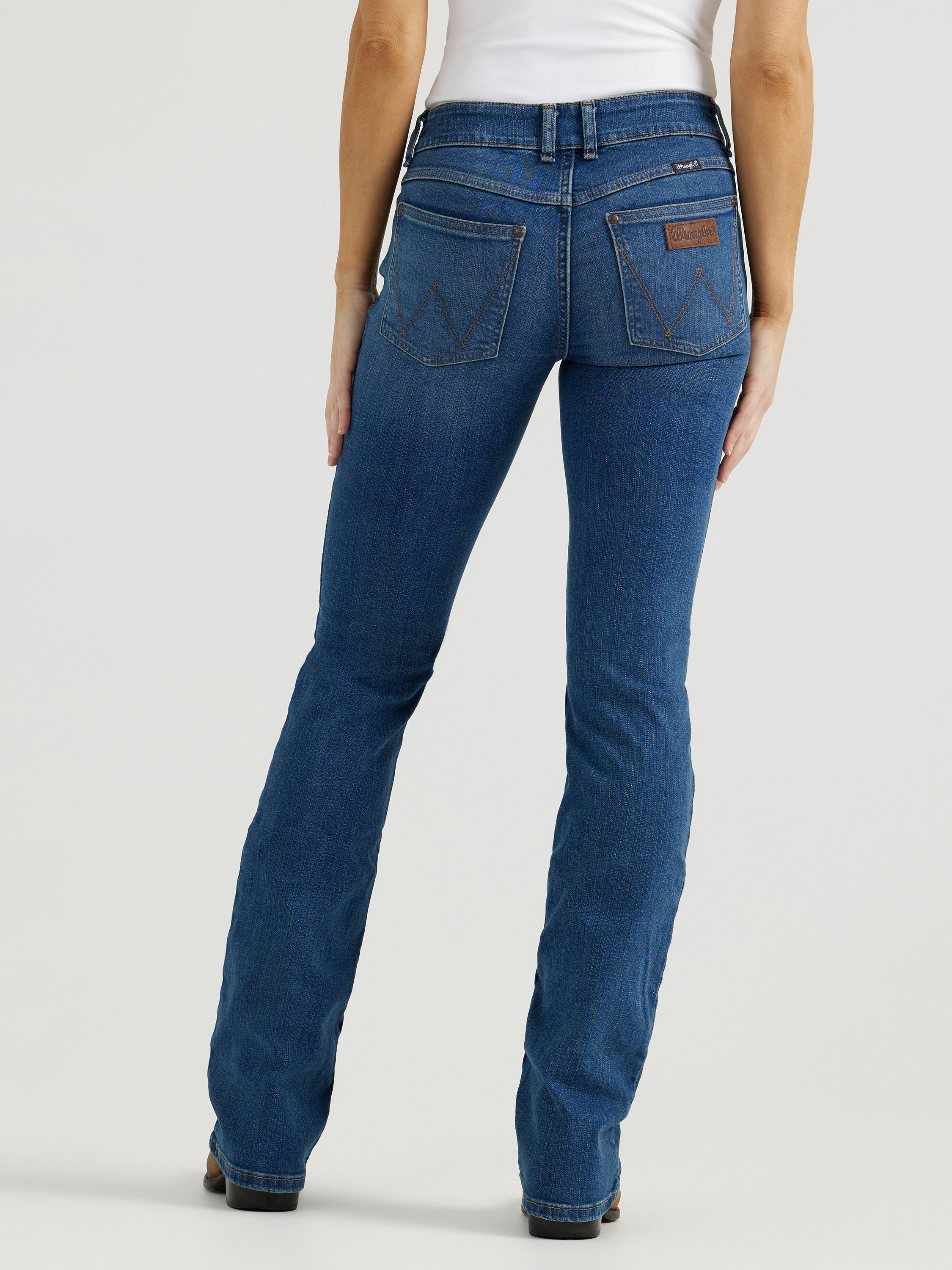 Wrangler® Retro® Mae Bootcut Jean - Mid Rise - Nadia