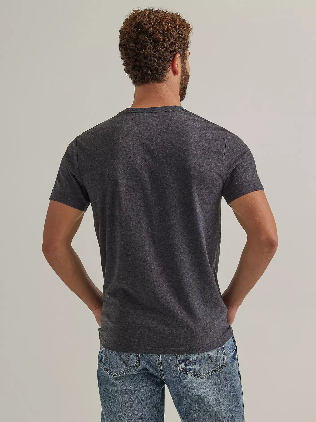 T-shirt Wrangler® pour hommes avec logo corde