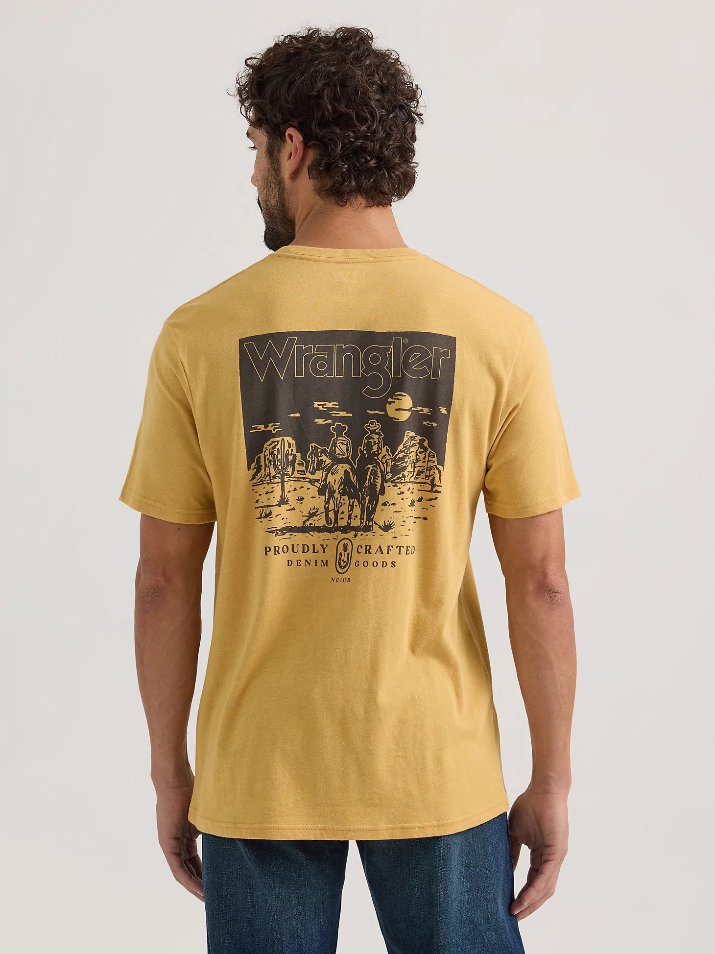 Wrangler® Graphic Short Sleeve T-Shirt - Regular Fit - Pale Gold Heather