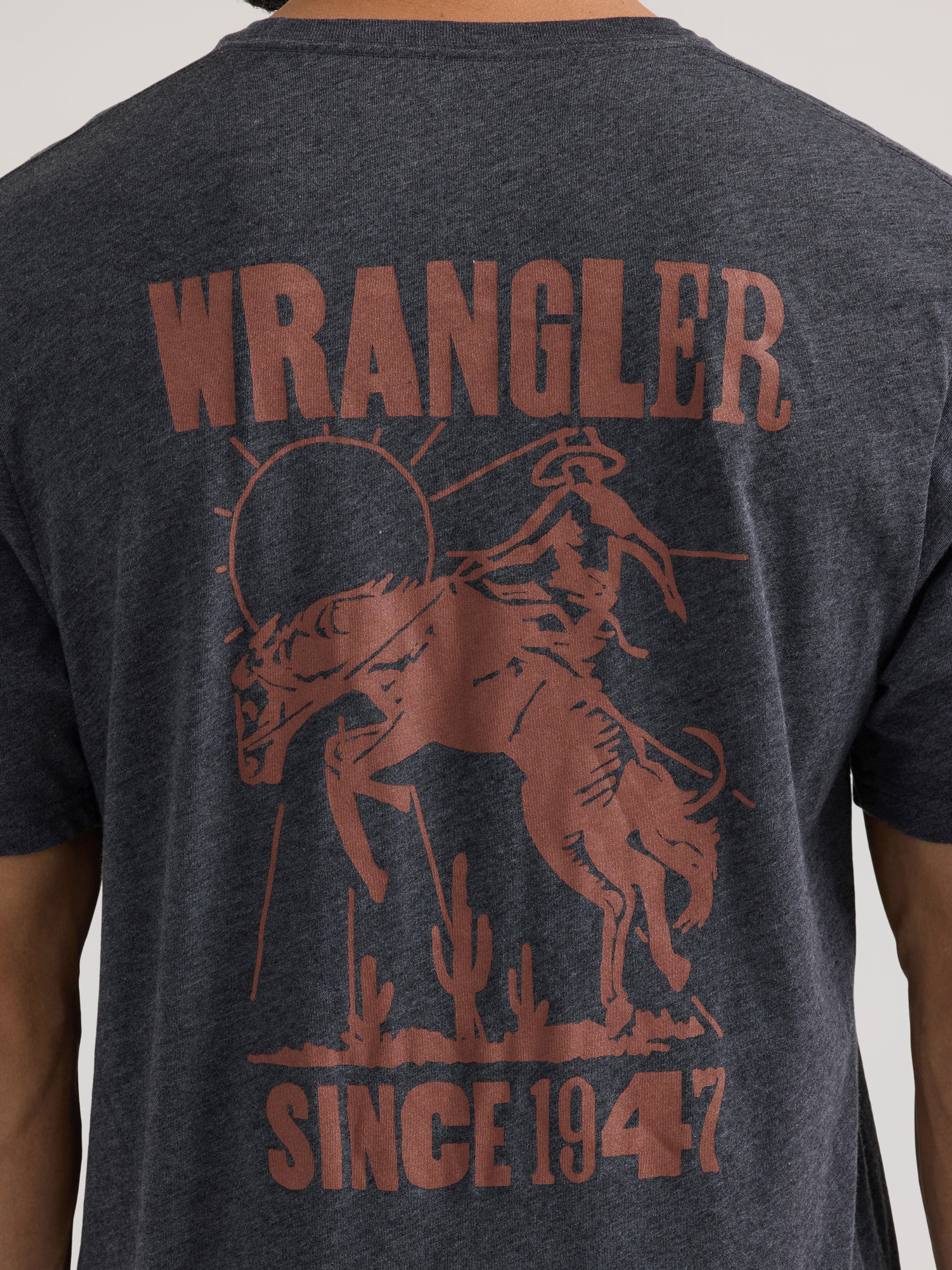 Wrangler® Graphic Short Sleeve T-Shirt - Regular Fit - Washed Black