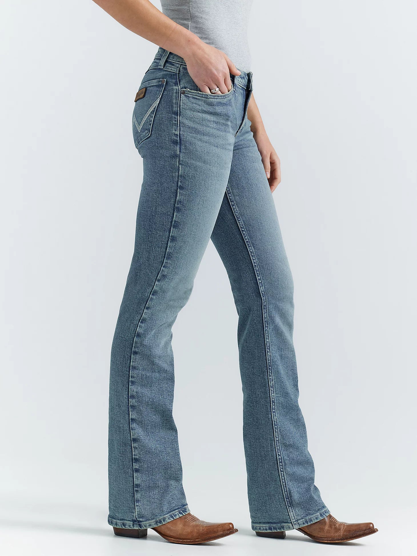 Wrangler Retro® Mae Bootcut Jean - Mid Rise - Alaina