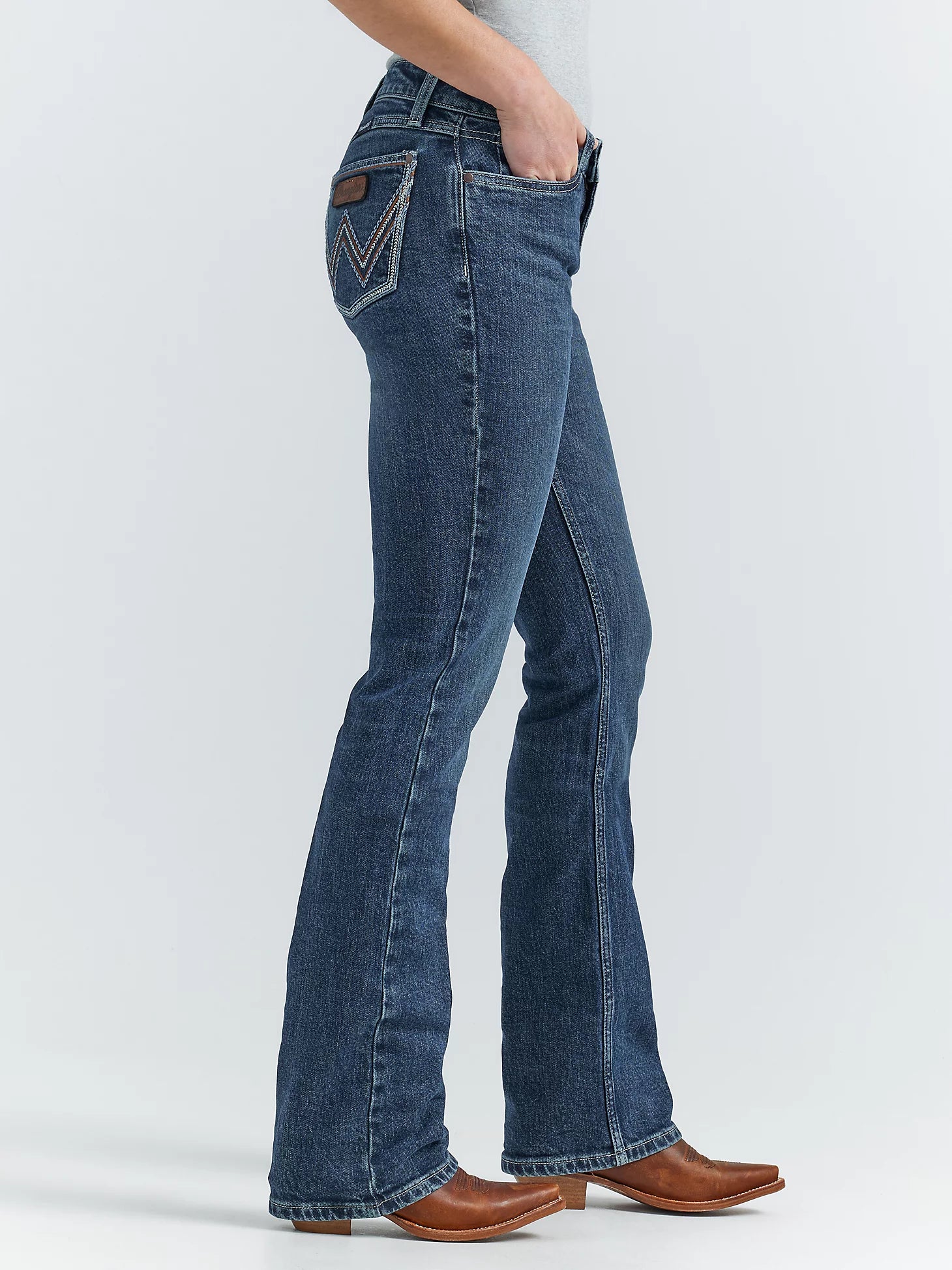 Wrangler Retro® Mae Bootcut Jean - Mid Rise - Kayla