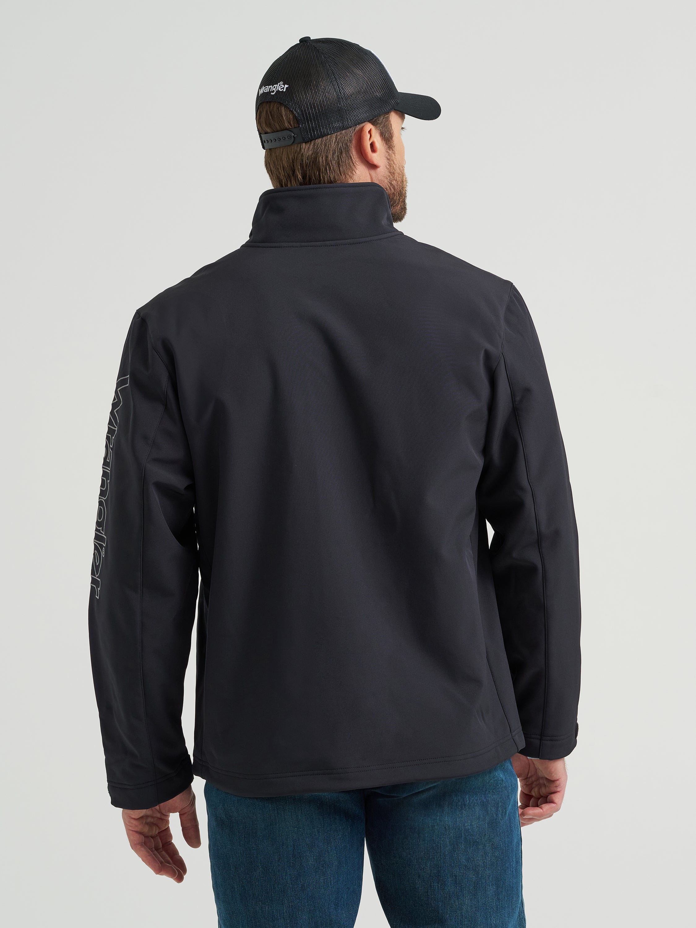 Wrangler® Logo Trail Jacket - Blackout