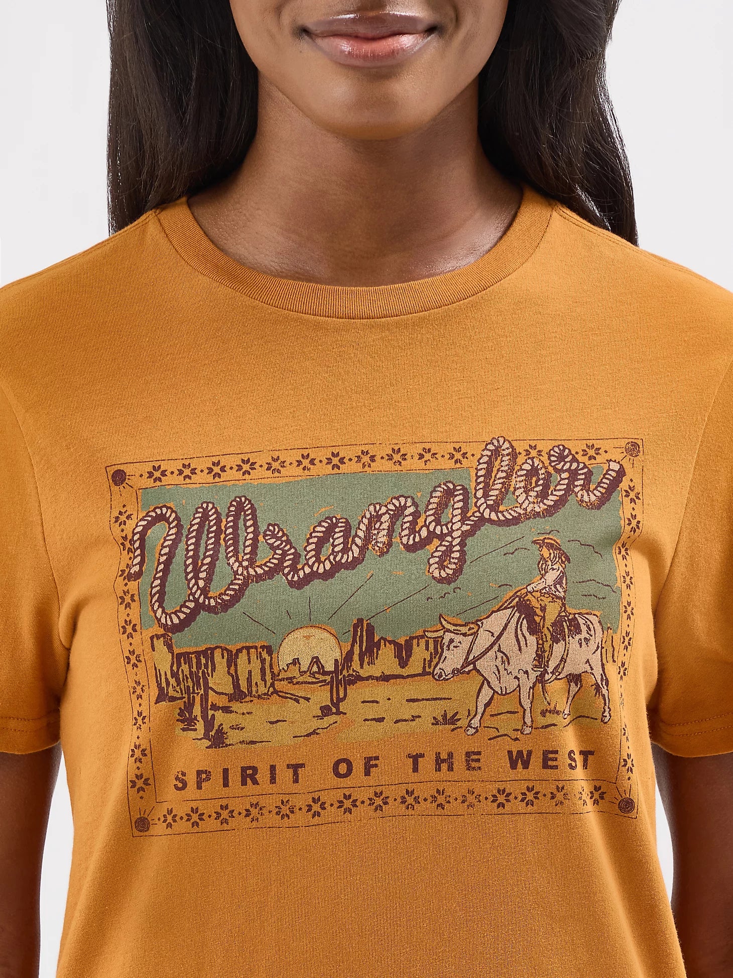 Wrangler® Graphic Short Sleeve T-Shirt - Regular Fit - Sudan Brown