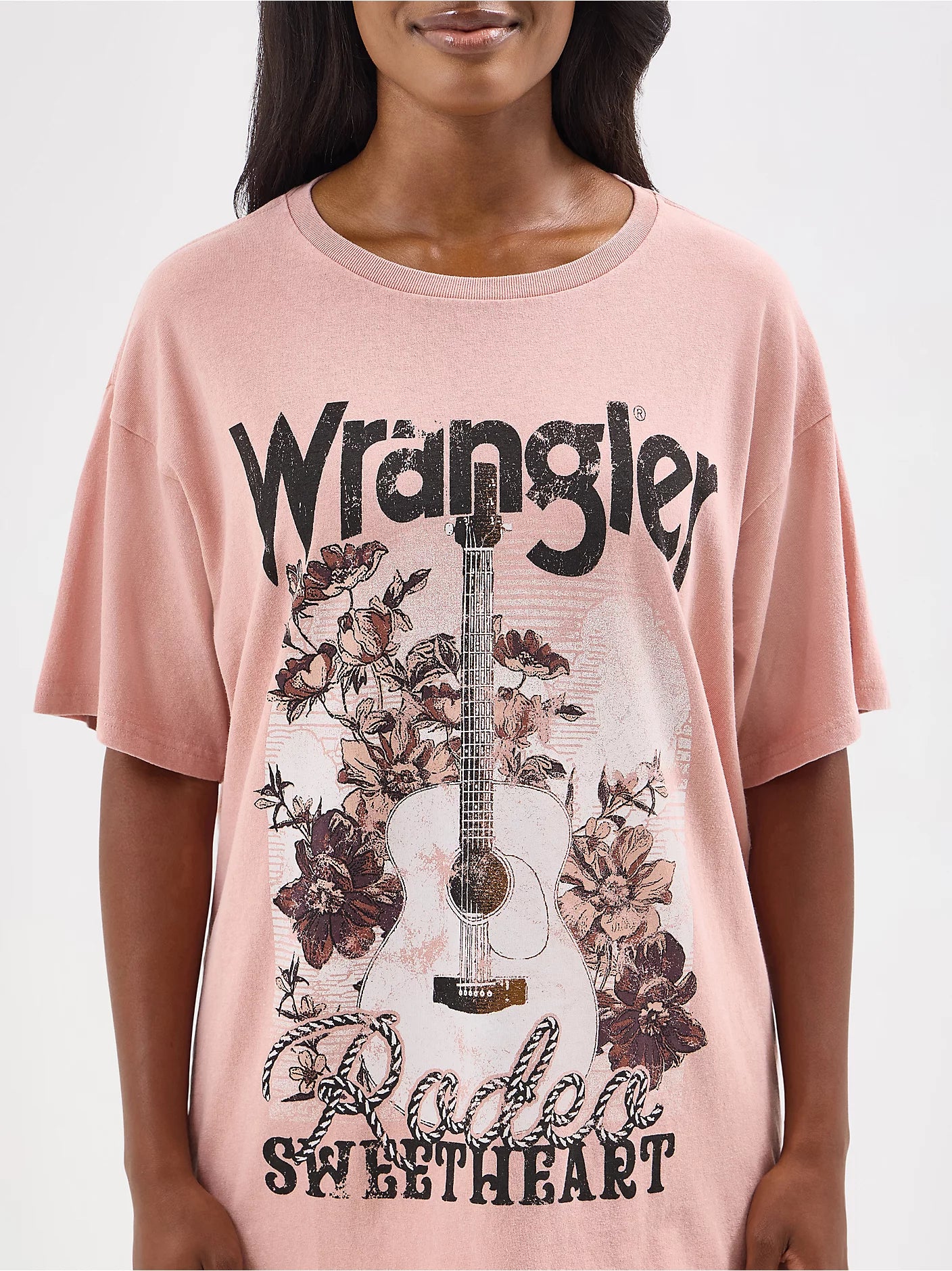 Wrangler® Graphic Short Sleeve T-Shirt - Oversized Fit - Misty Rose