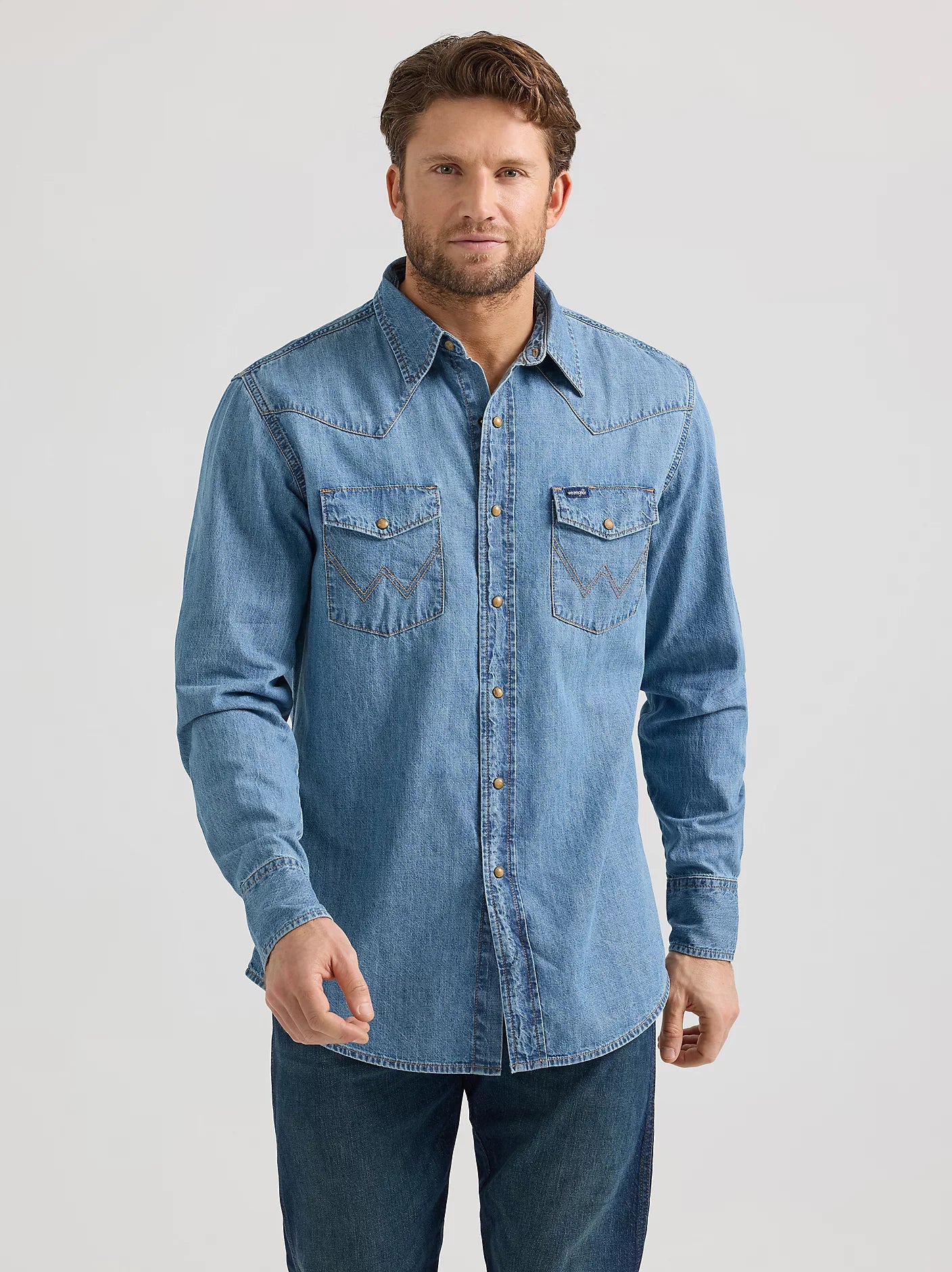 Men's Wrangler® Classic Denim Western Snap Shirt -Light Wash