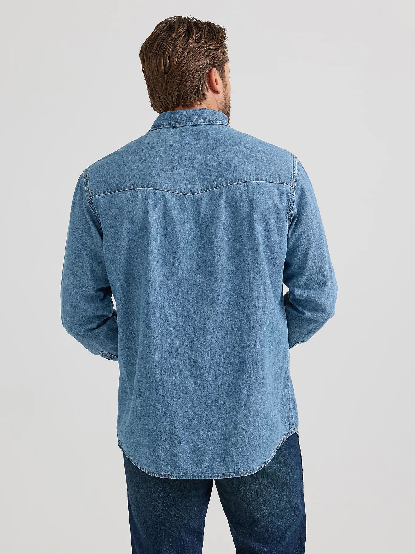 Men's Wrangler® Classic Denim Western Snap Shirt -Light Wash