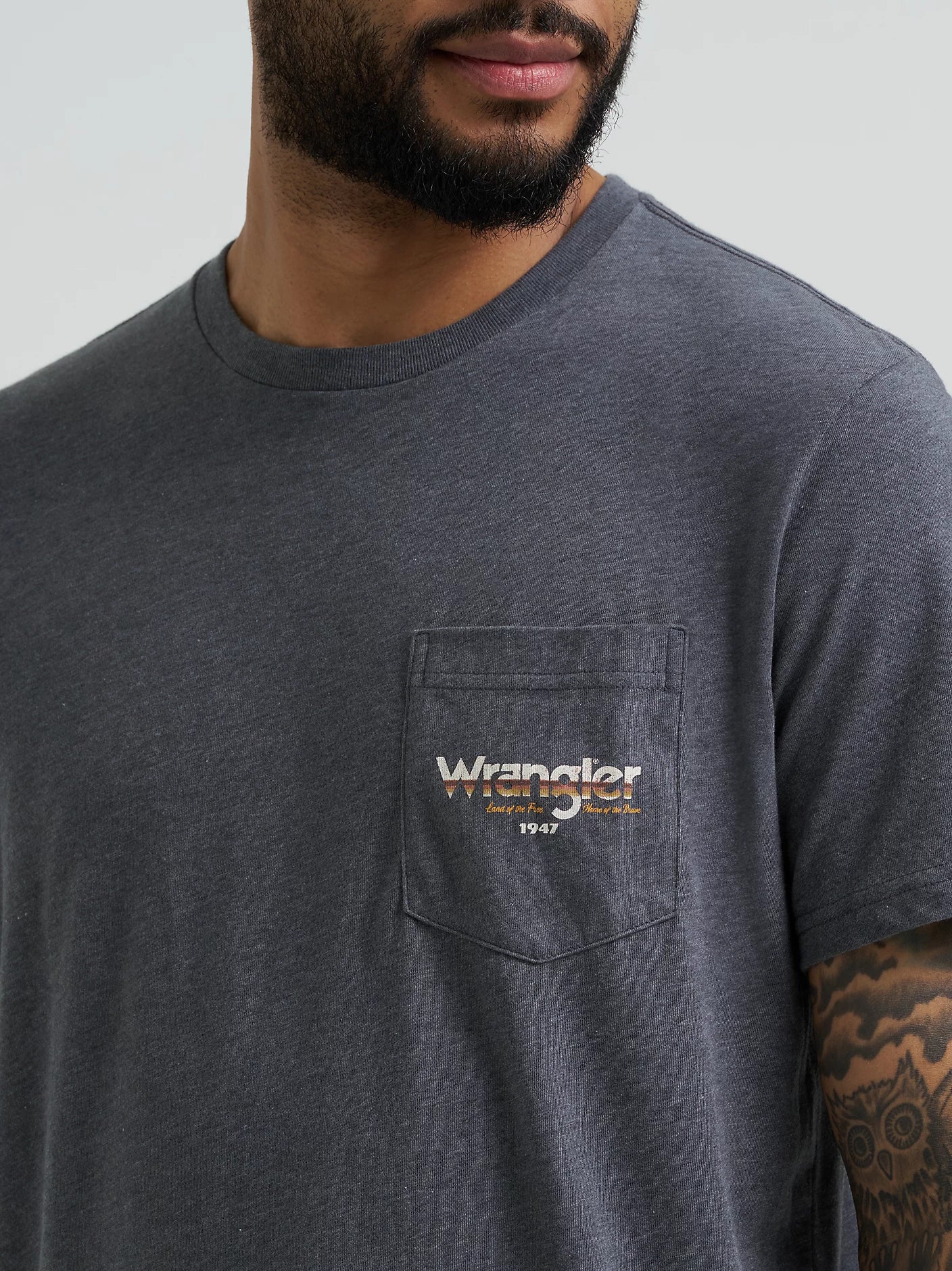Wrangler® Short Sleeve Pocket T-Shirt - Regular Fit - Charcoal