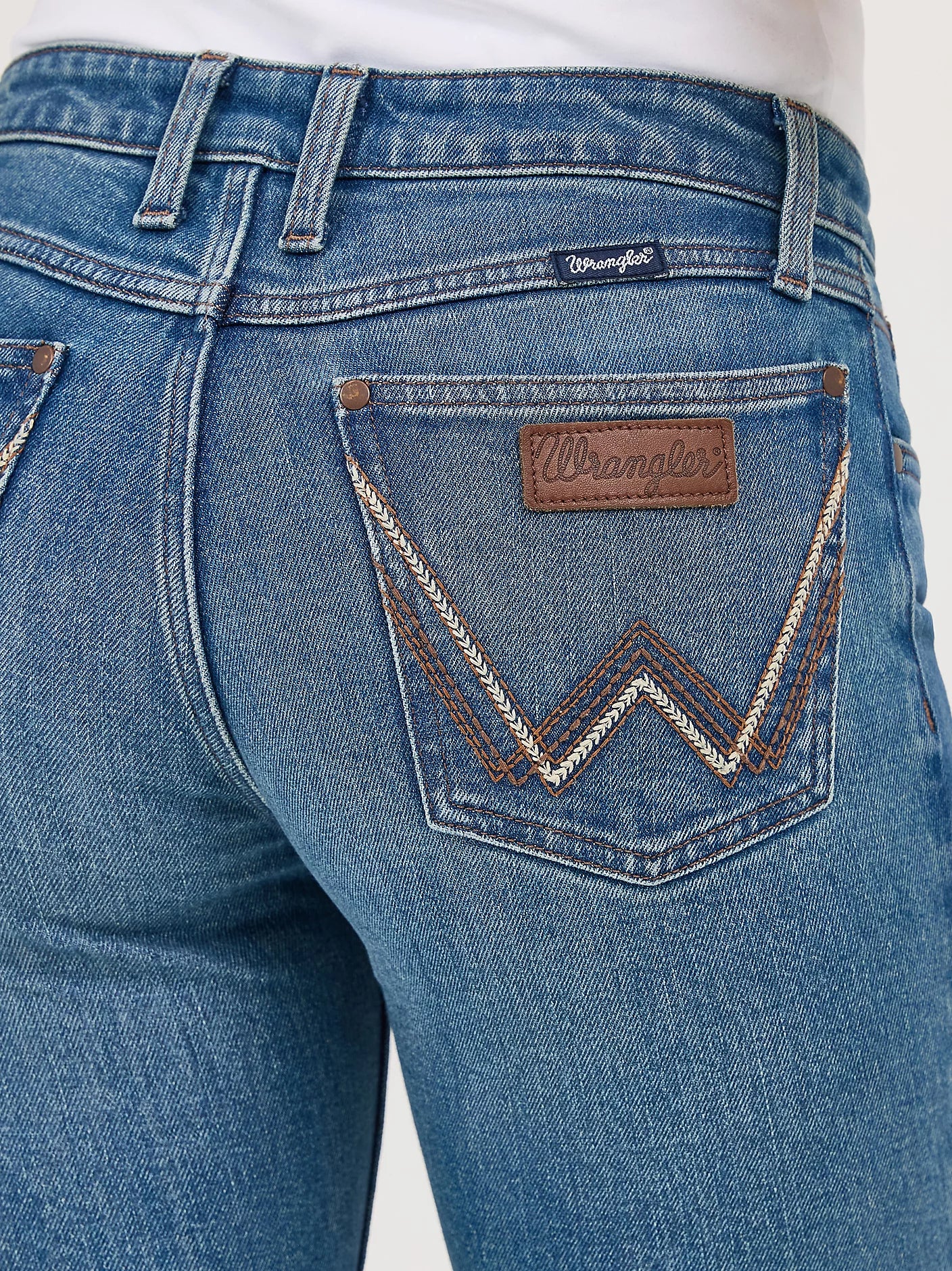 Jean bootcut taille mi-haute Wrangler Retro® Mae pour femme