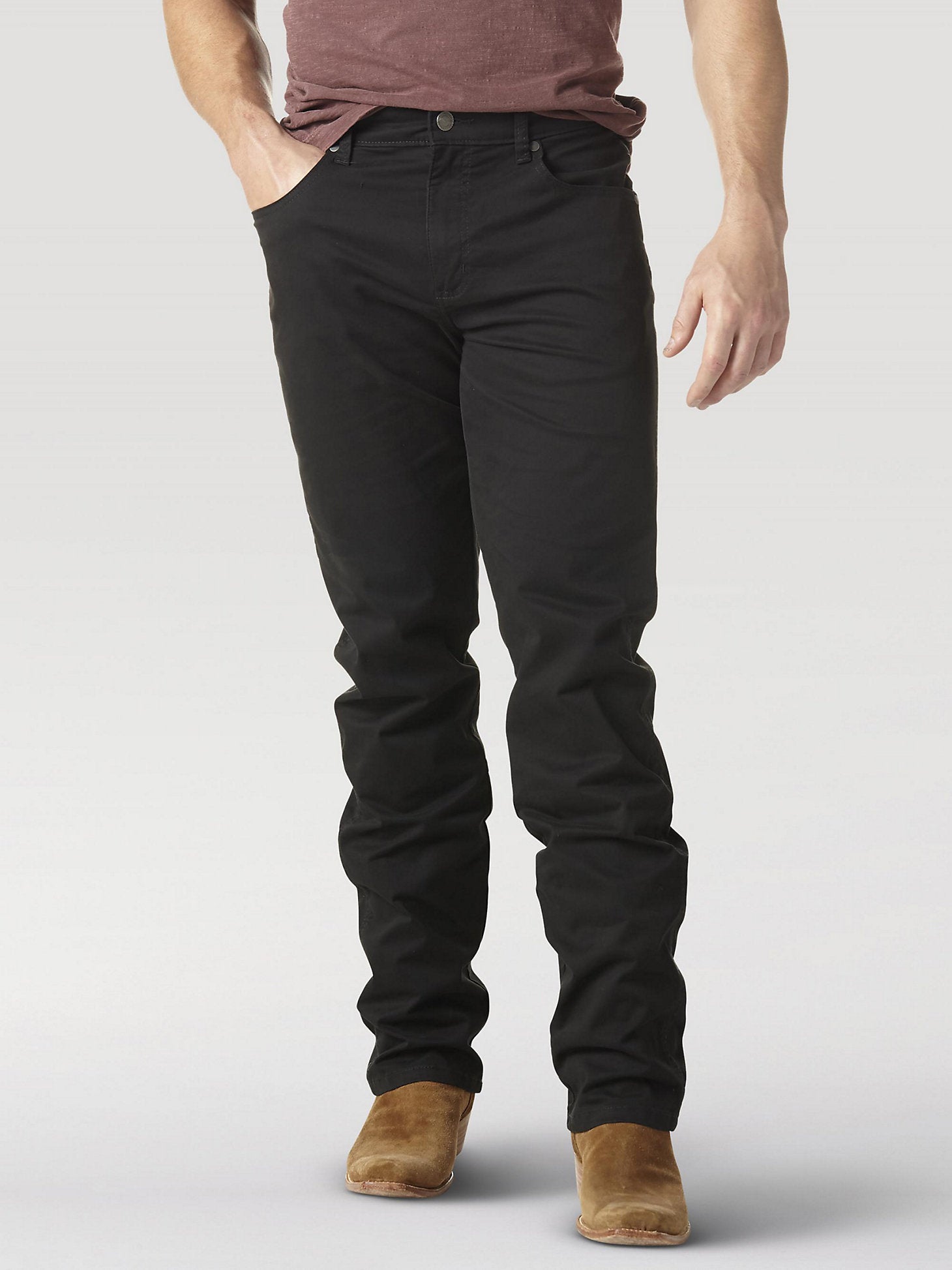 Wrangler Retro® Jean - Slim Straight Jean - Black