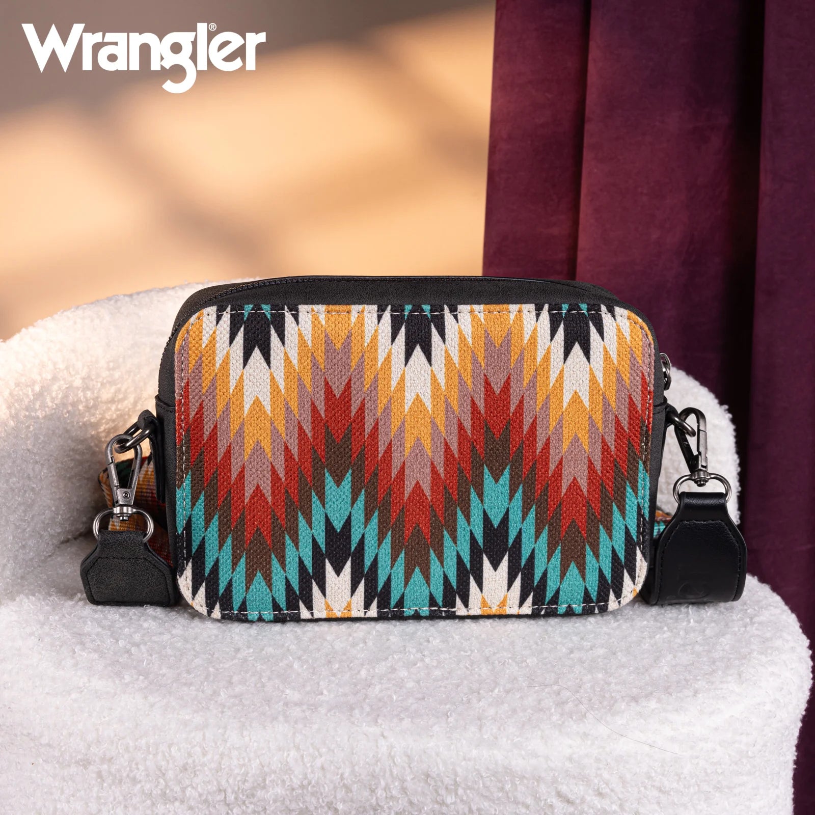 Sac à main Wrangler à bandoulière double face avec compartiment portefeuille et motif sud-ouest - Noir