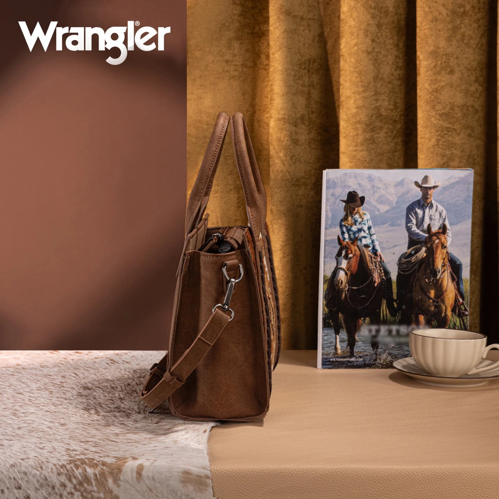 Sac fourre-tout/sac bandoulière dissimulé à imprimé aztèque Wrangler Tooled - Brun