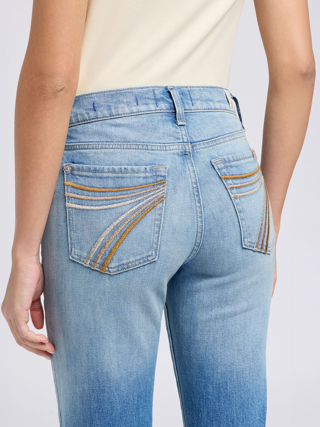 7 For All Mankind Tailorless Dojo in Blue Haze